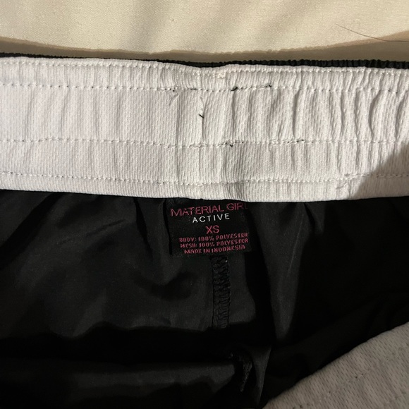 swim shorts - Picture 4 of 4